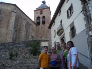 Jose Miguel y Mirentxu con la Peña La Senda